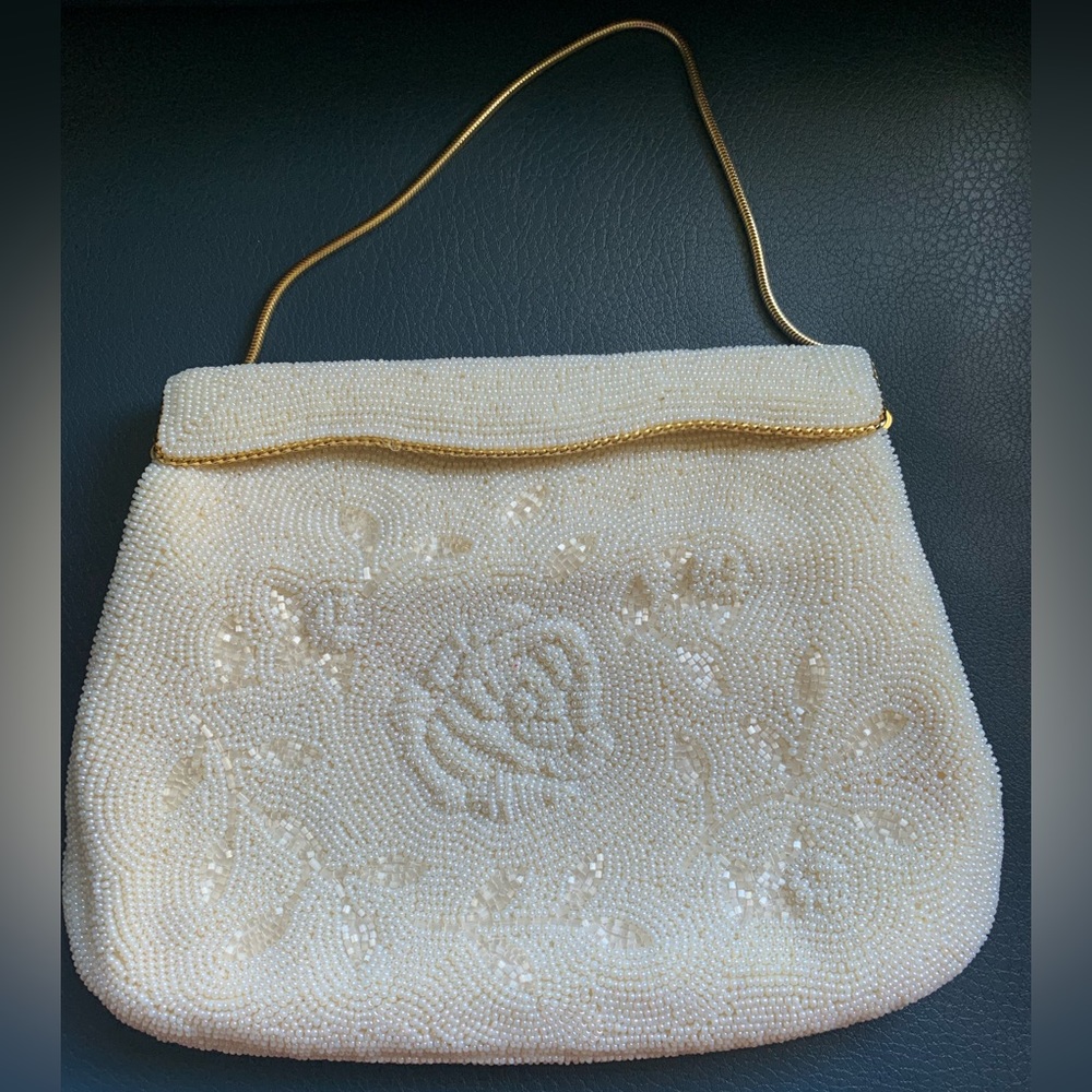 LA REGALE HANDBAG